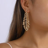 geometric hollow feather earring drop stud earrings for women party european elegant metal ladies accesorios fashion jewelry