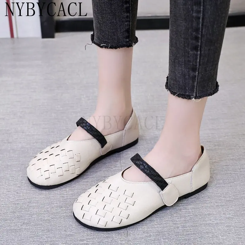 

Spring Autumn Slip on Women Shoes Hollow Breathable Leather Moccasins Flats Shoes Female Handmade Hook Loop Black Brown Casual