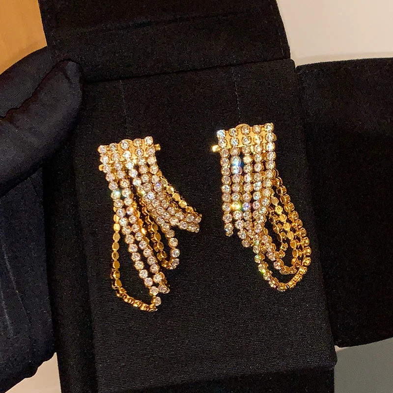 

Waterfall Tassel Earrings Niche Design High Class Elegant Stud Earrings Long Metal Jeweled Earrings Earrings