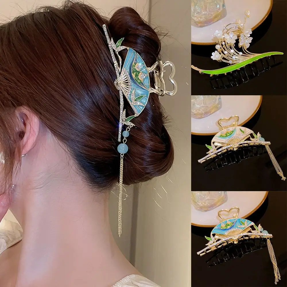 

Chinese Style Rhinestone Fan Hair Claw Pearls Tassel Dripping Oil Hanfu Hair Accessories Headwear Geometry Retro Shark Clip