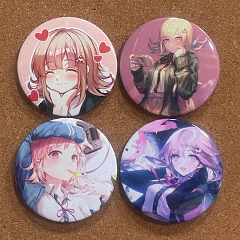 

4pcs Anime Badge Danganronpa Nanami Chiaki Pin Brooch Button