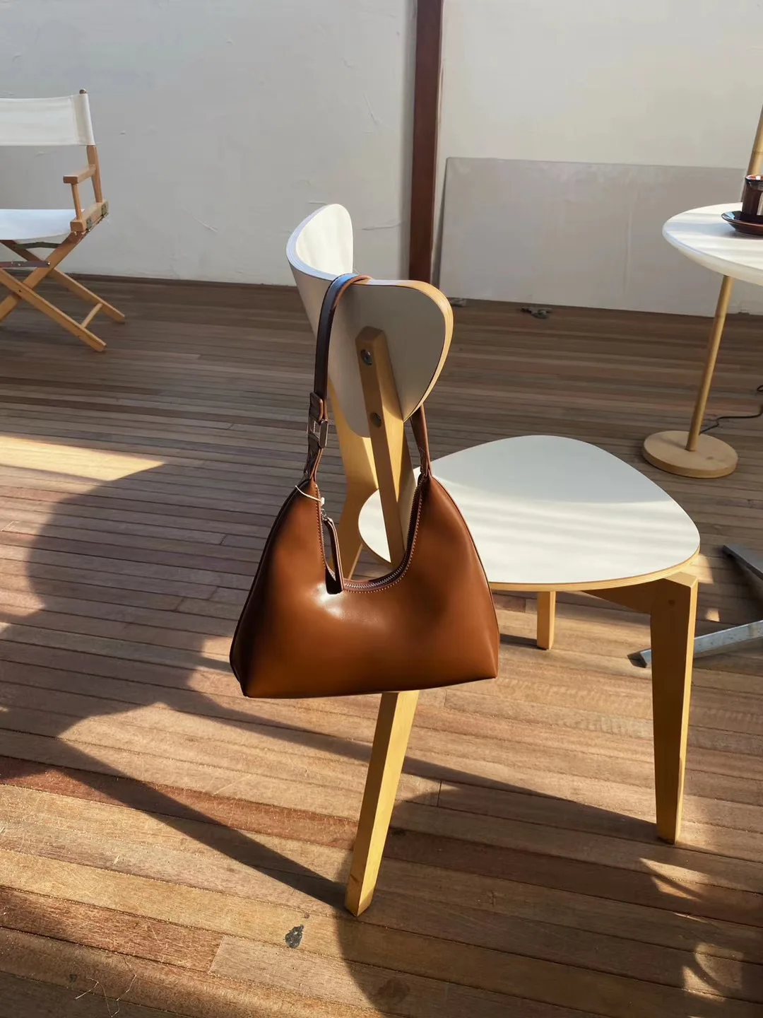 Maxdutti французский средневековый стиль ретро-дизайн глянцевая сумка через плечо