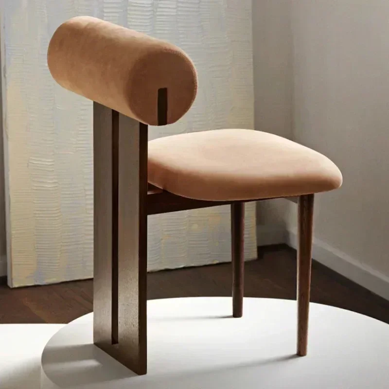 Винтажные скандинавские стулья для макияжа
