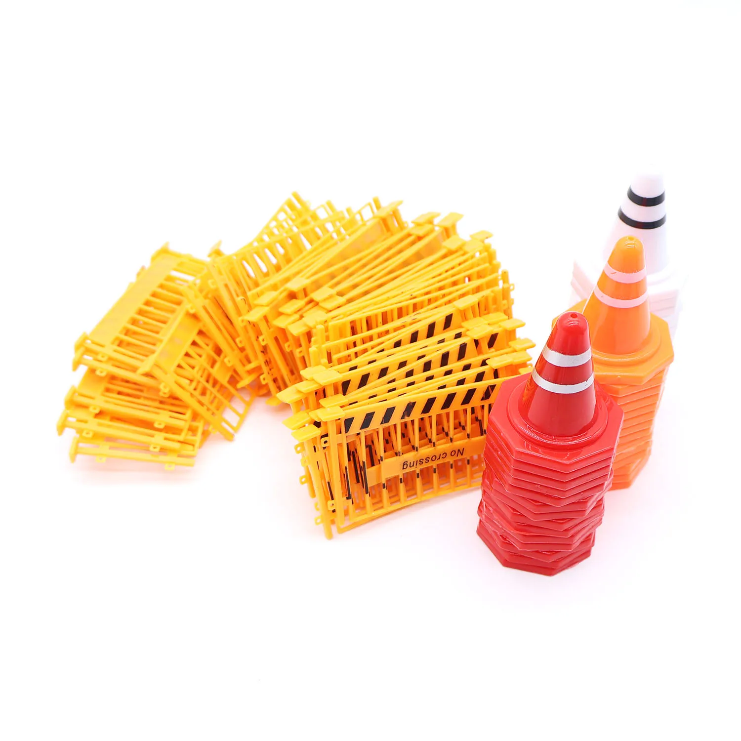 50 шт. дорожных барьеров и 42 конусов для 1/24 радиоуправляемых автомобилей