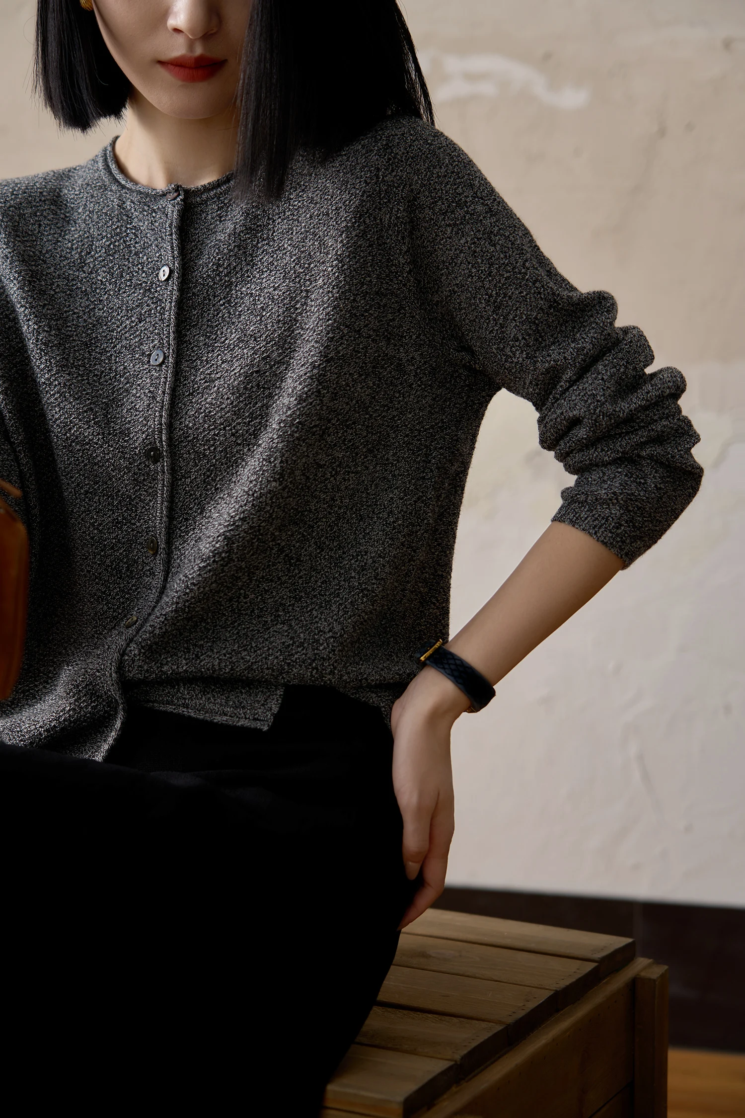 Итальянский ремесленный кашемировый кардиган из органической