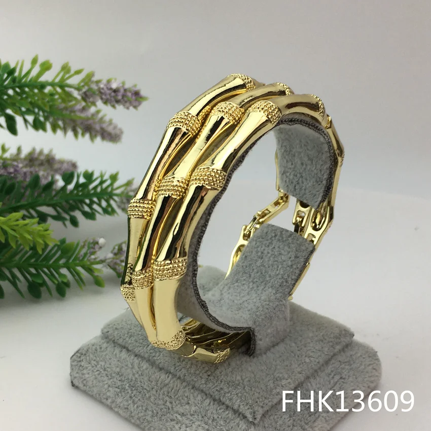 

Yuminglai Dubai Jewelry Three Tones Bangle Fashion Bracelet for Women FHK13609