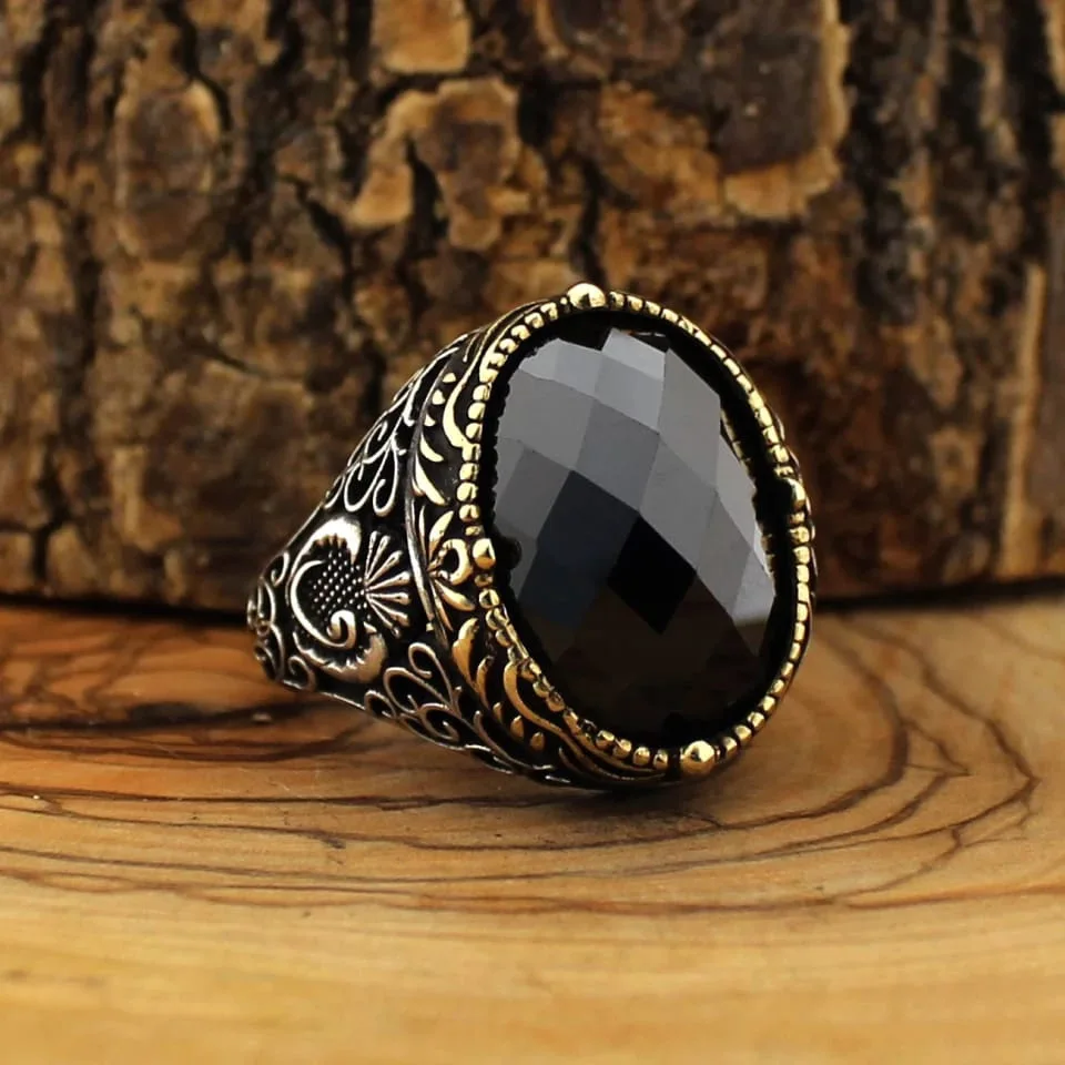 

Vintage Fashion Carved Black Gemstone Rings Open Adjustable Hip Hop Fashion Rings for Men Jewelry Gift