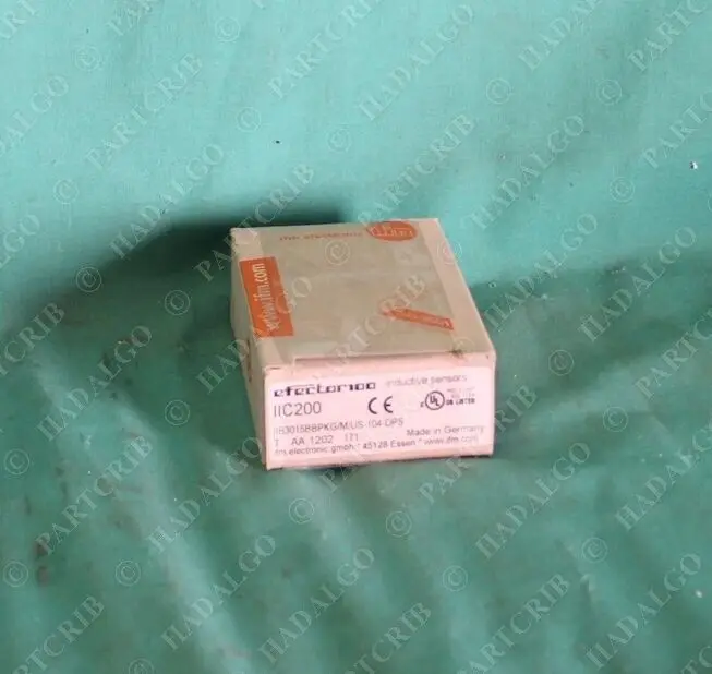 

IFM, IIC200, IIB3015BBPKG/M/US-104-DPS, индуктивный датчик Efector Switch