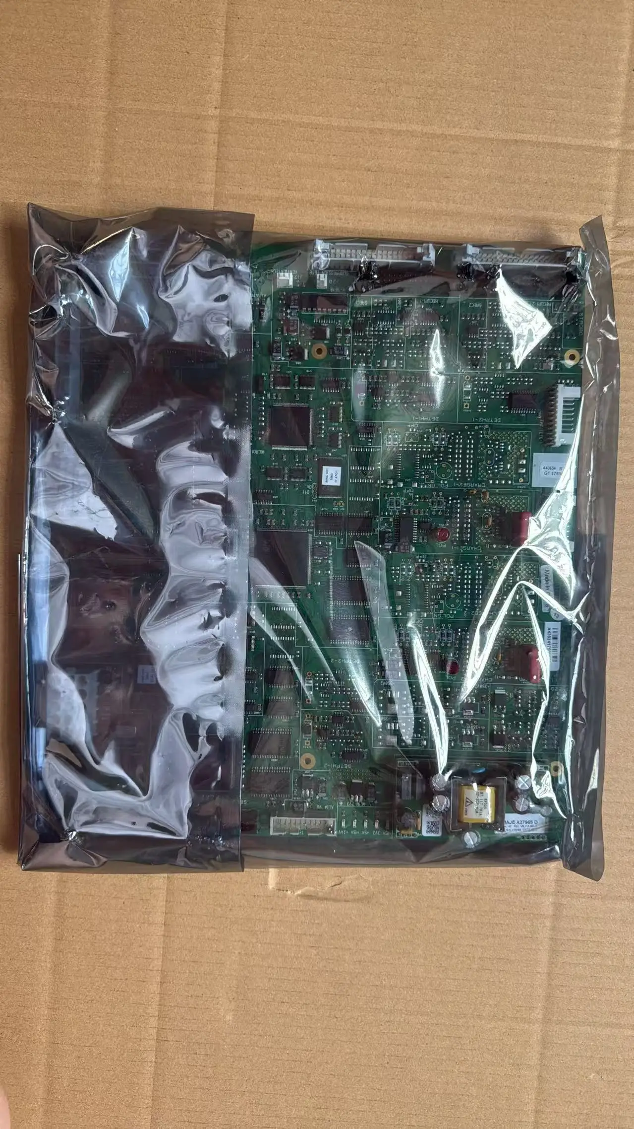 Плата основного процессора ENM43634 (PCB MAIN) 2.1-9040, соответствует стандарту RoHS, бу, для струйного принтера IMAJE S8C2 9040 9042 (art.: 3920dcb58a047) - 3920dcb58a047