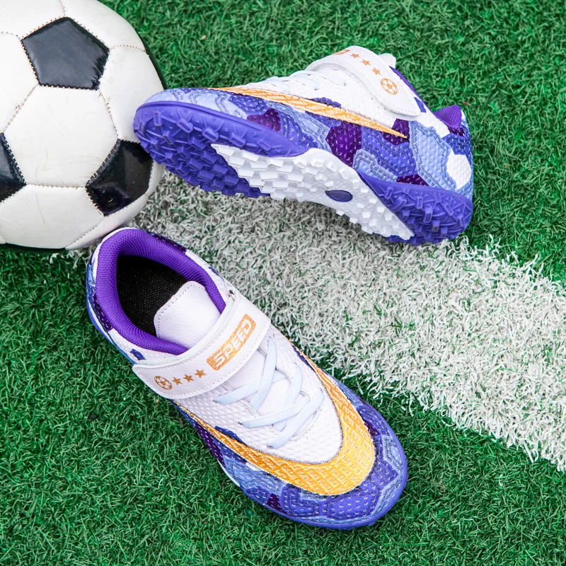 Hot 10 Year Old Boys Football Boots TF Child Futsal Soccer Shoes Children Outdoor Football Sneakers Size 31-39 zapatos de fútbol