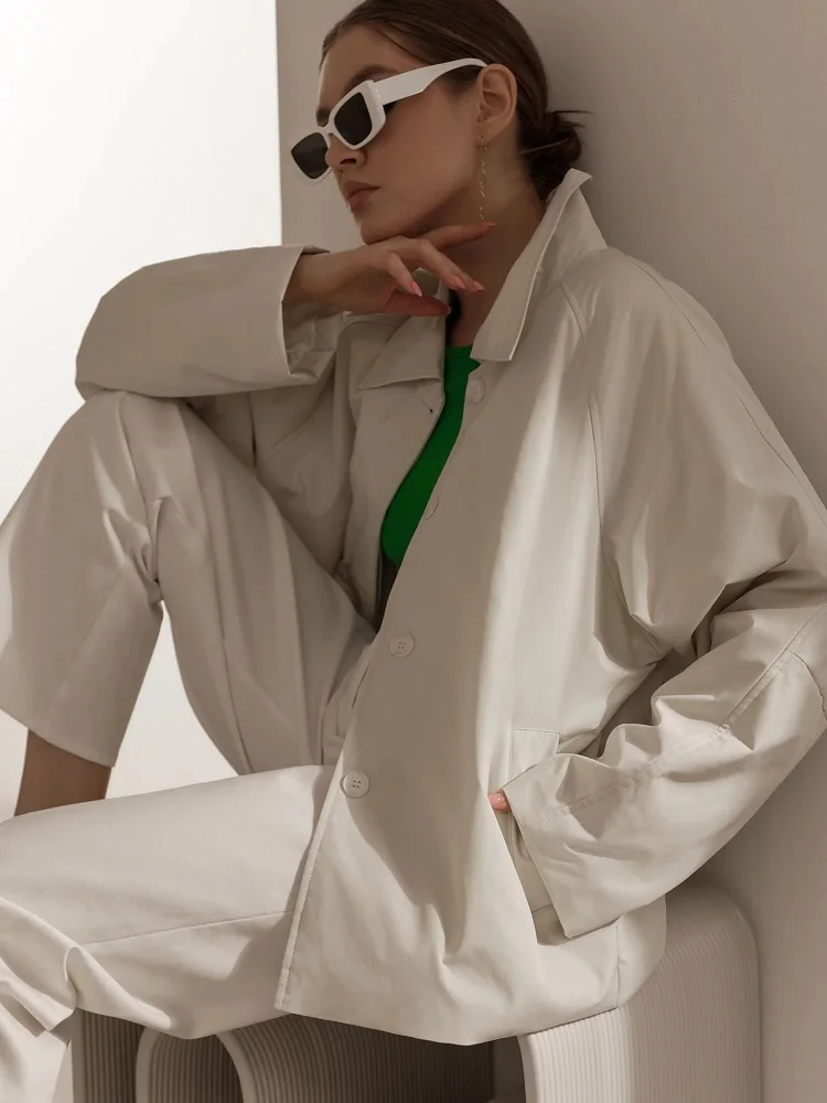 lady autumn winter Outerwear Casual Long Sleeve Jackes Buttoned raglan-sleeve straight-line jacket