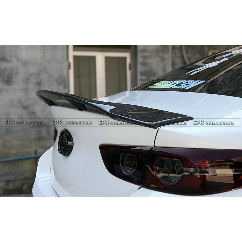 Фото Для Mazda 3, New Axela — спойлер Ducktail из углеродного волокна и фиксированное крыло под малым давлением №3