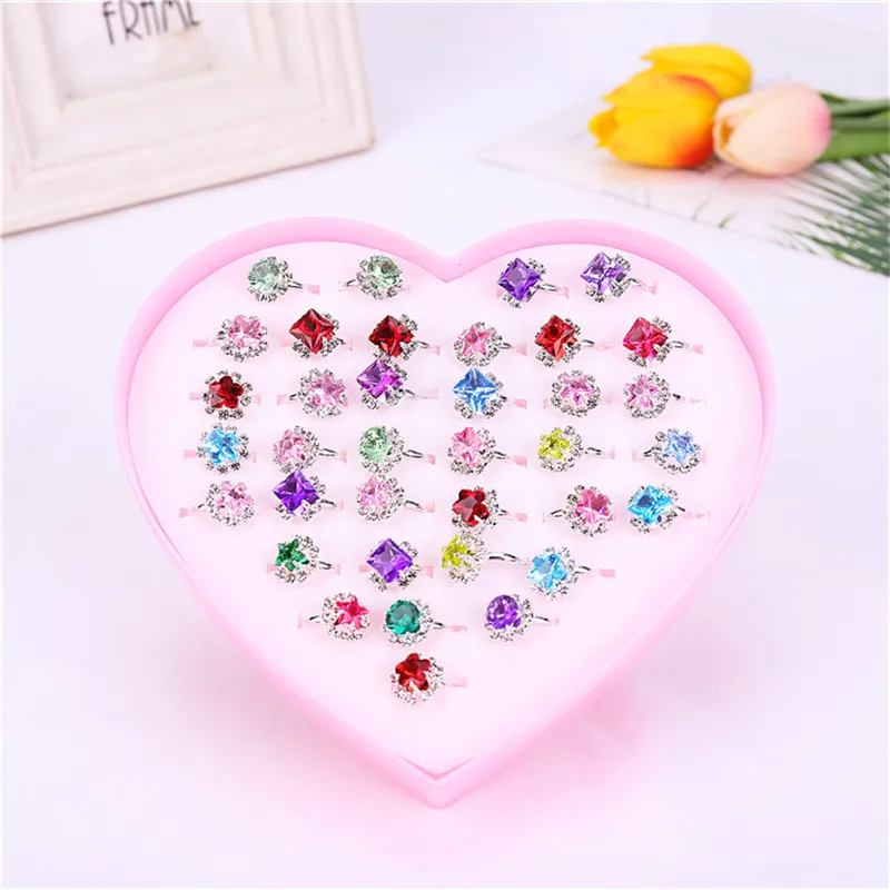 36pcs Children's Peach Heart Box Color Diamond Ring Diamond Ring Fashion Girl Birthday Gift Toy for Baby Party Gifts