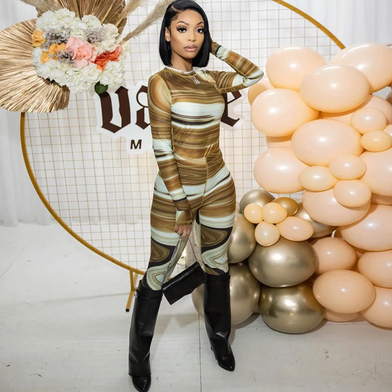 

Комплект Спортивный женский из 2 предметов, рубашка с длинным рукавом и леггинсы, пикантный уличный костюм с укороченным топом и брюками, Ос...