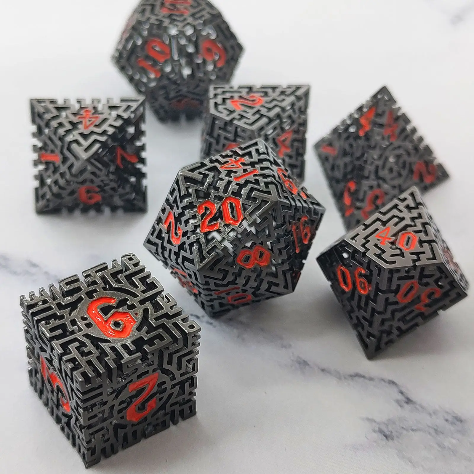 

7 шт., новый полимерный металлический подарок для D & d