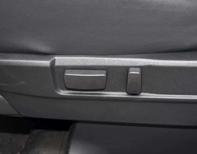 

Ручка OUTLANDER ASX LANCER, РЕГУЛЯТОР СИДЕНЬЯ FR, ОХЛАЖДАЮЩИЙ, ЧЕРНЫЙ, PAJEROSPORT 6940A041 И 6940A119