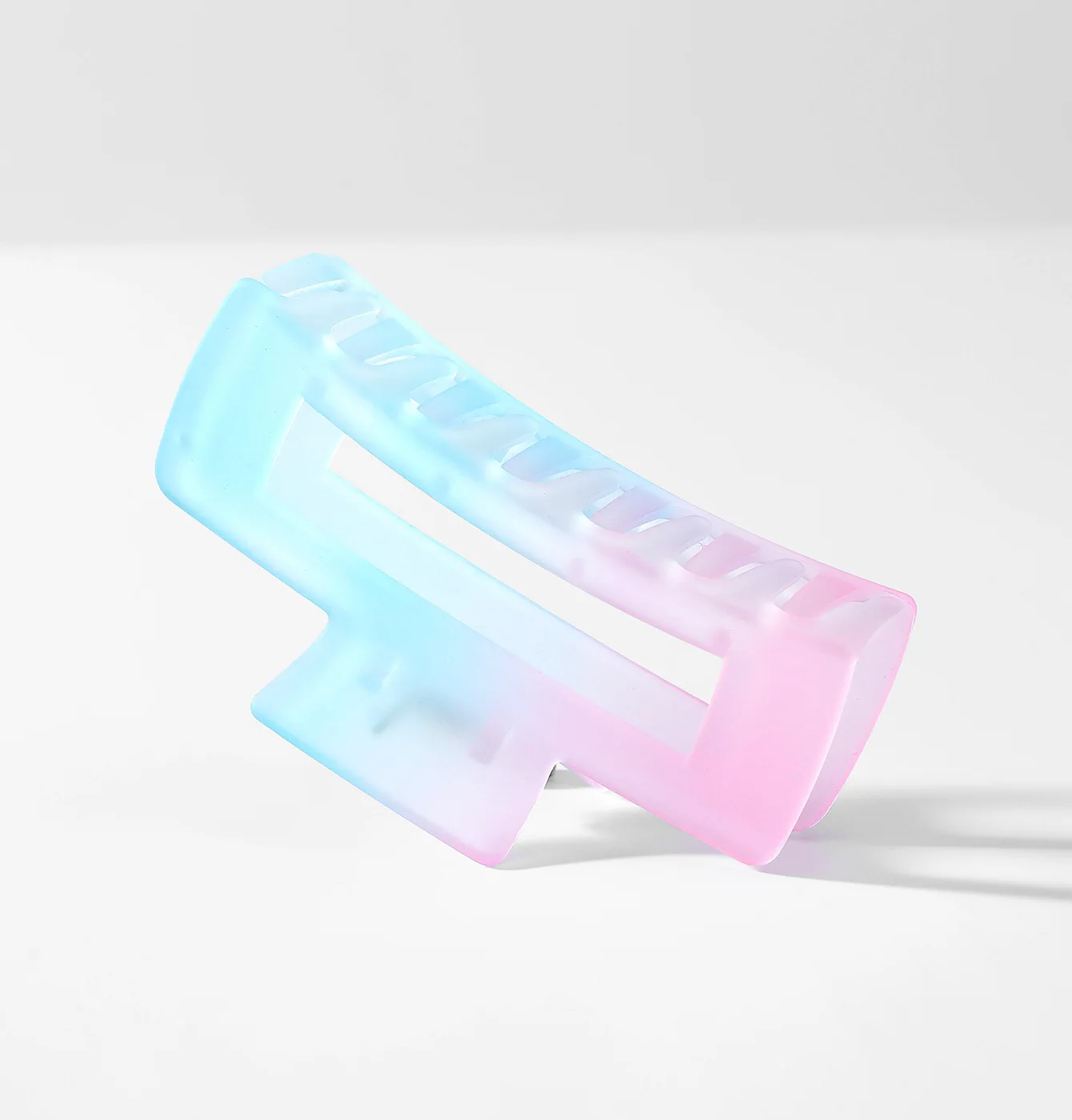 

Модные крабы для волос из акрилового пластика голубого и розового цвета, 10,5 см, геометрический зажим-краб, женский зажим для волос, аксессуа...