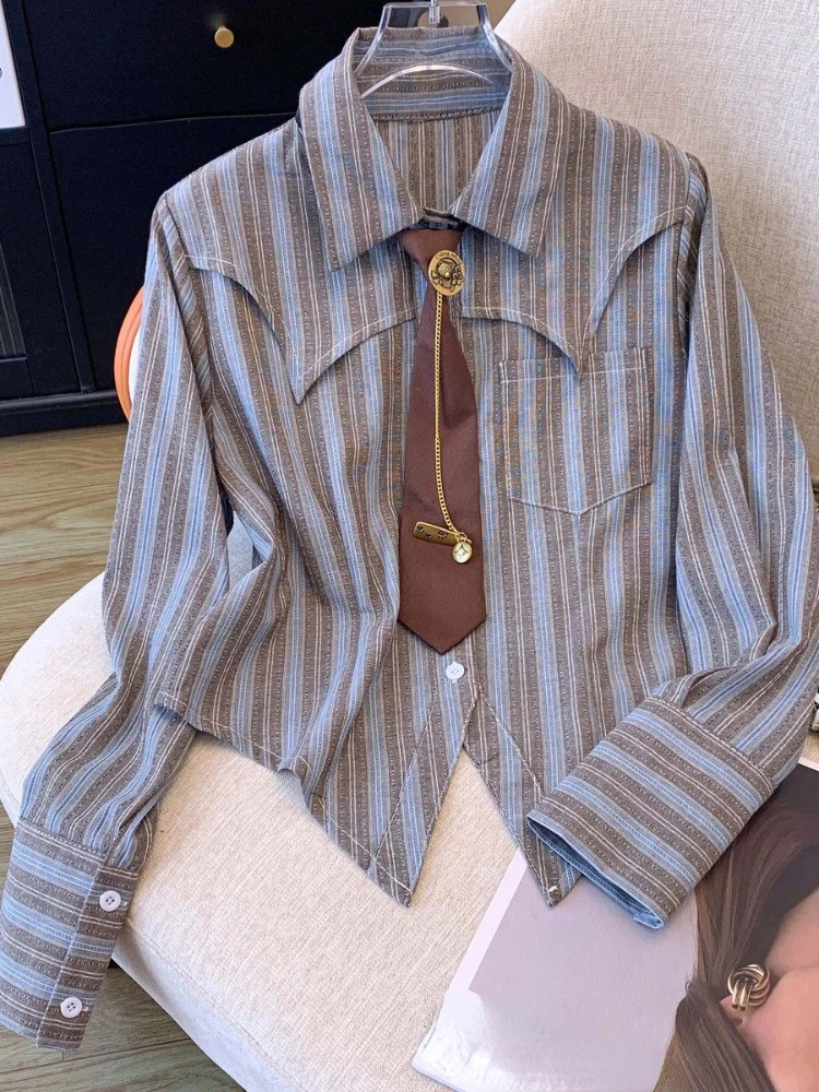 Блузка женская демисезонная Асимметричная в полоску укороченный топ стиле