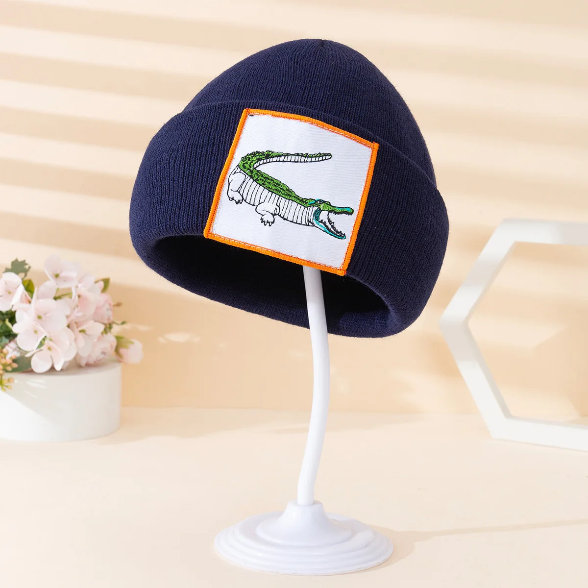 

2023 модная шапка осень-зима теплая вязаная шапка Европейская и американская трендовая мультяшная вязаная шапка
