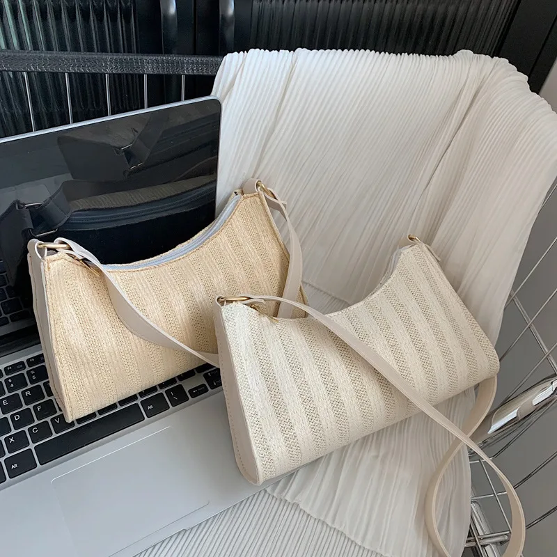 

Summer small bag 2022 new tide simple grass woven underarm bag women's casual and practical western-style shoulder bag