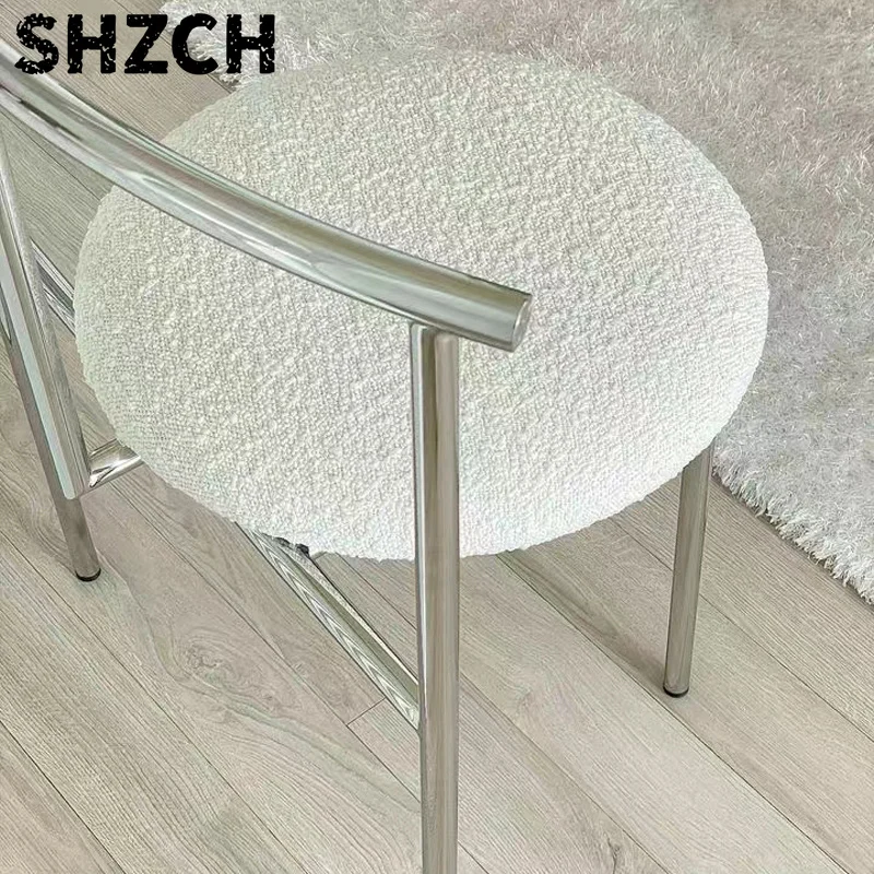 Фото Стул MOMO Home из нержавеющей стали, в винтажном стиле, для спальни, стул-табурет для макияжа, стул для спальни в стиле Ins. №3