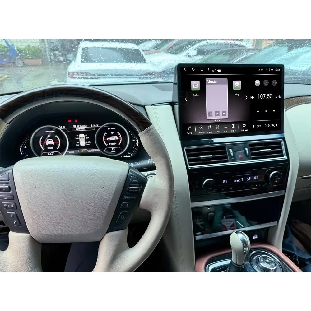 Фото 16,9-дюймовый автомобильный радиоприемник для Nissan Patrol Y62 Armada 2010-2022 с CarPlay, GPS-навигацией, мультимедиа, DVD-плеером и поддержкой Android Auto №3