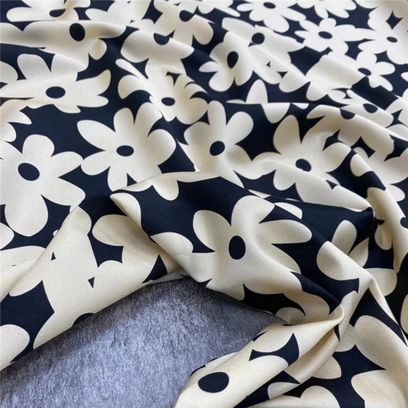 

Саржевая шелковая ткань с принтом тутового шелкопряда стрейч Подсолнух 21 летняя Модная брендовая рубашка платье ткань двора