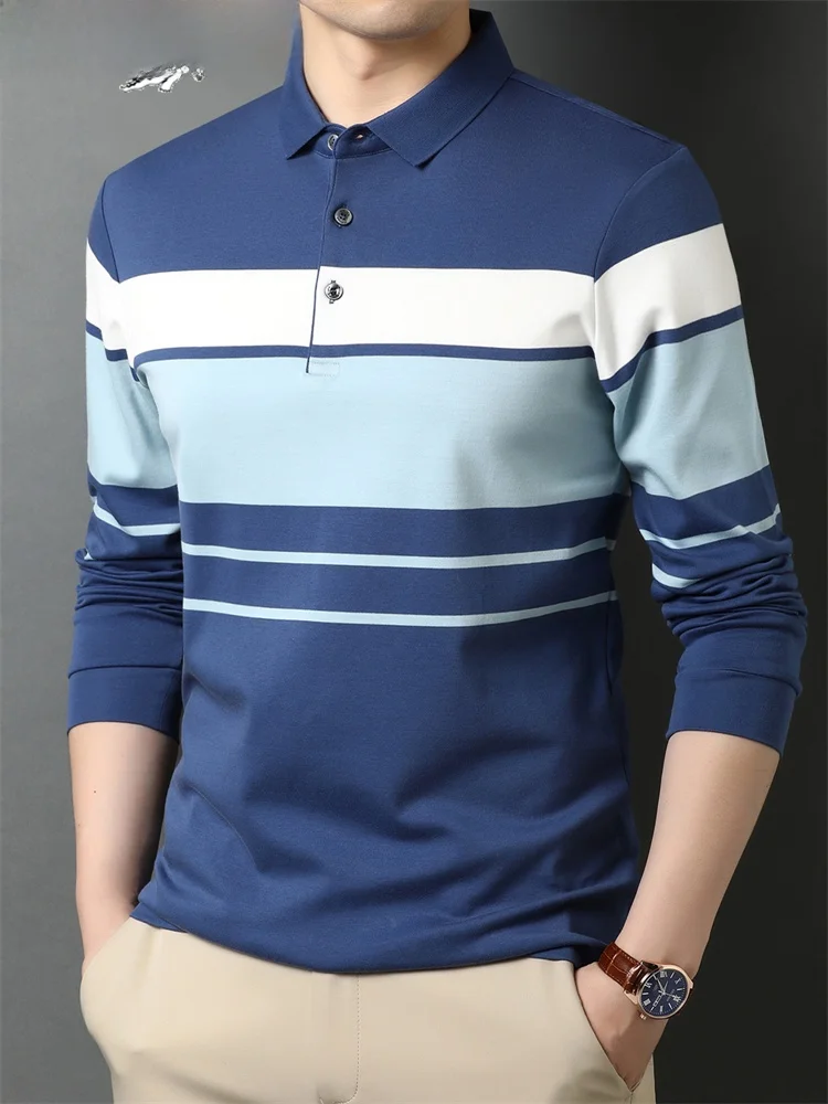 Мужская хлопковая рубашка в полоску среднего возраста из крокодиловой кожи с