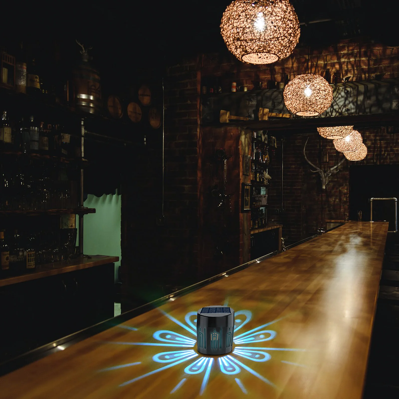 Вуличні ліхтарі на сонячних батареях Зовнішні настінні світильники 360 градусів