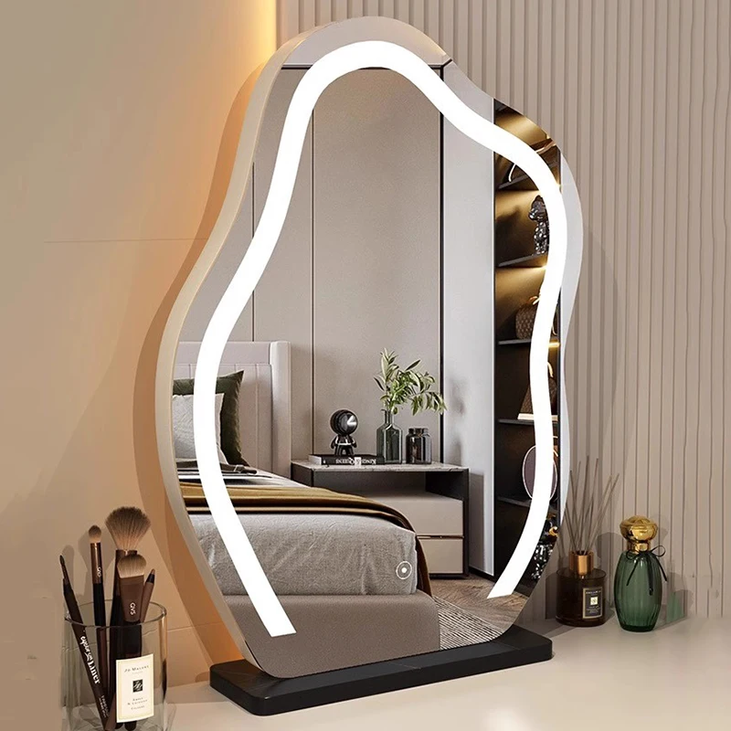 

Wavy Compact Decorative Mirrors Aesthetic Interior Cute Minimalist Irregular Mirrors Table Modern Girl Spiegel Home Decorations