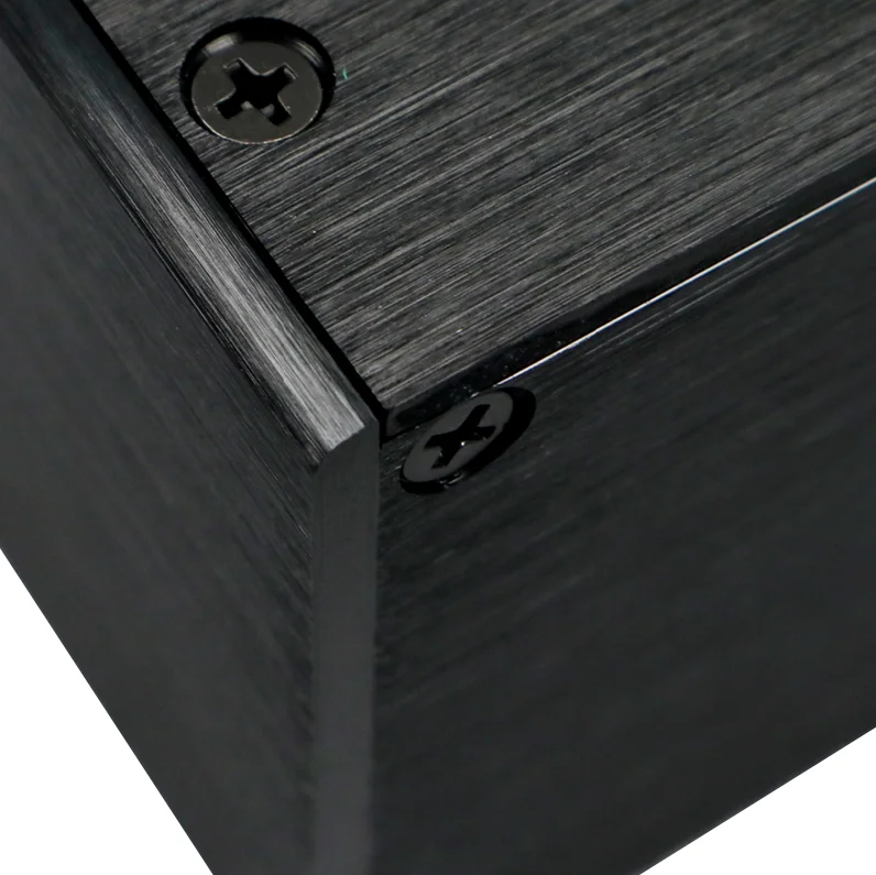 Алюминиевый корпус усилителя мощности BZ4309