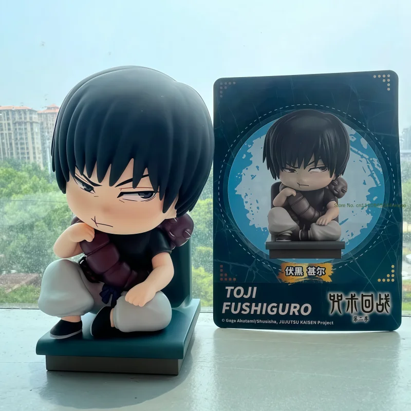 Eaki Jujutsu Kaisen: Серия «Милые сидячие фигурки» — Слепая коробка с миниатюрными фигурками Годжо Сатору. Коллекционная игрушка для фанатов аниме, украшение для рабочего стола, подарочная таинственная коробка. (art.: 3920dc61c653e) - 3920dc61c653e