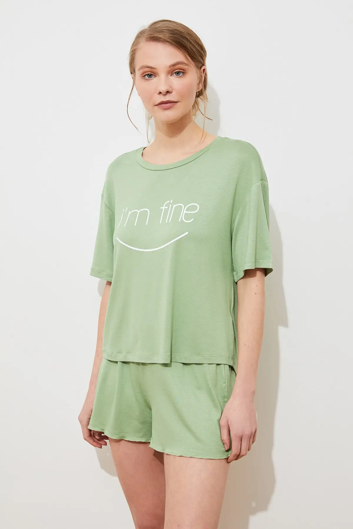 

Trendyol Printed Knitted Pajamas Set THMSS21PT0733