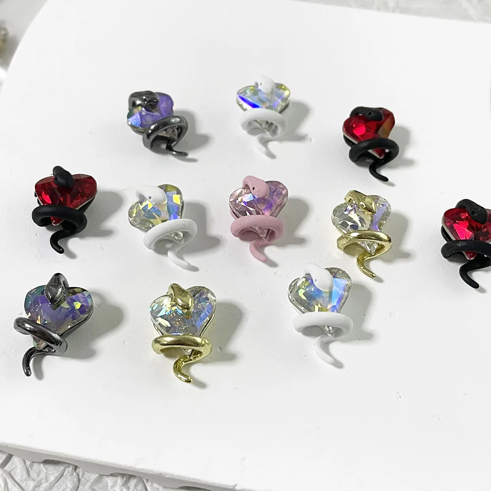 Фото 5 шт. Mix Chrome Snake Guard Heart Crystal Стильный панк-дизайн Snake Heart Charms Шикарные новые УФ-гелевые акриловые кончики украшения для ногтей 404art №4