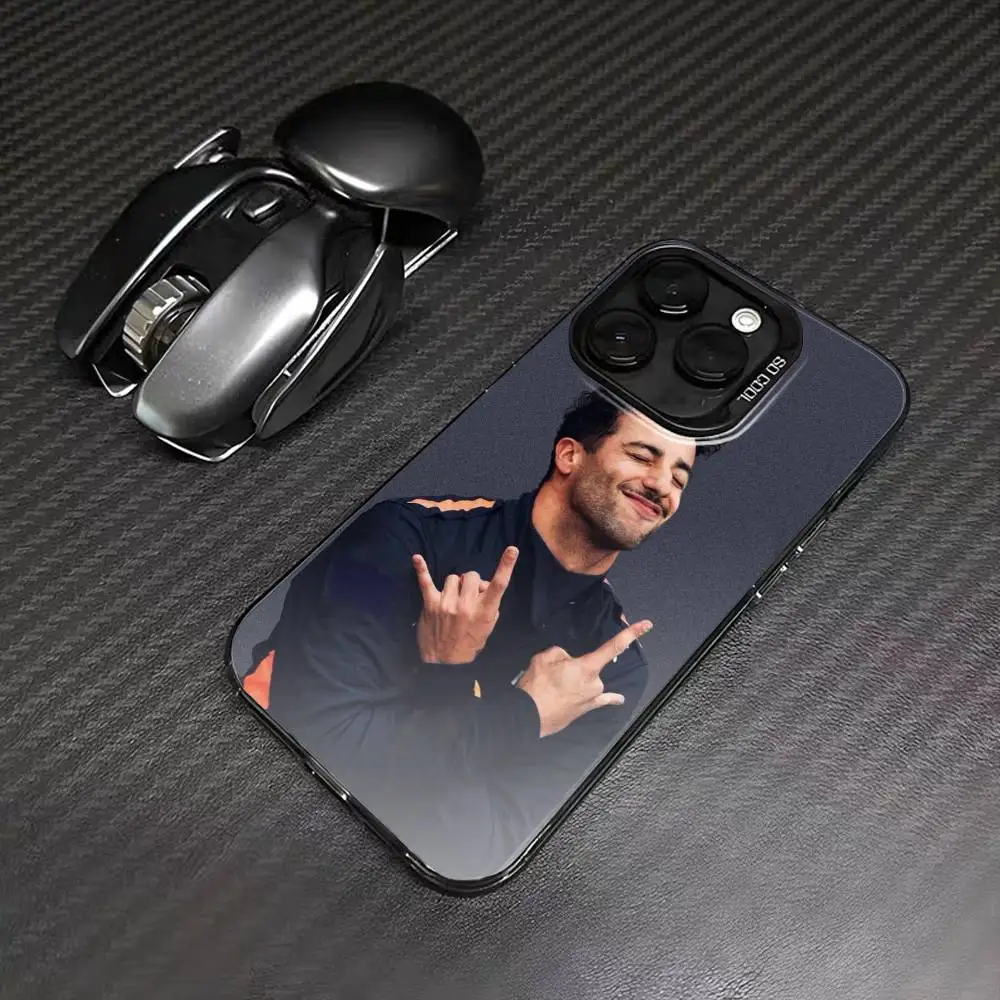 Фото Чехол для телефона D-Daniel Driver R-Ricciardo 3, для iPhone 16,15,14,13,12,17, Pro, MAX, черный матовый противоударный чехол №5