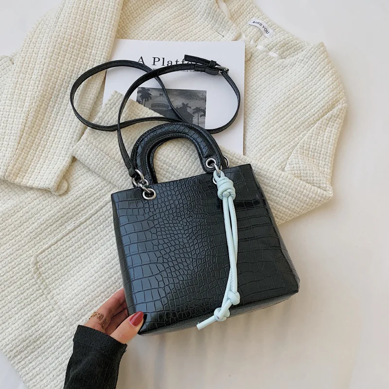 

Crocodile Pattern Shoulder Bags for Women High Quality Crossbody Women's Bag New Summer Famous Brand Fashion Female Handbags