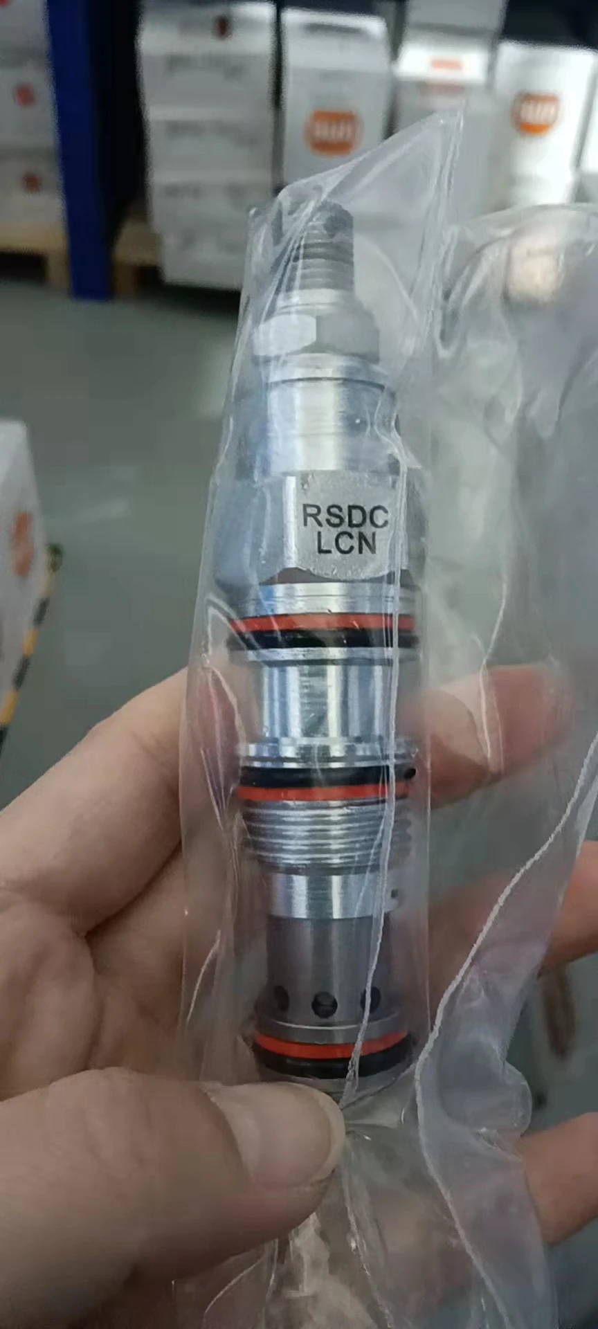 Фото RSDC-LCN RSDC LEN RSDCLCN SUN HYDRAULICS происхождения Пилотный, сбалансированный поршневой последовательный клапан ВИНТ В КАРТРИДЖНОЙ ВСТАВКИ КЛАПАНА №3