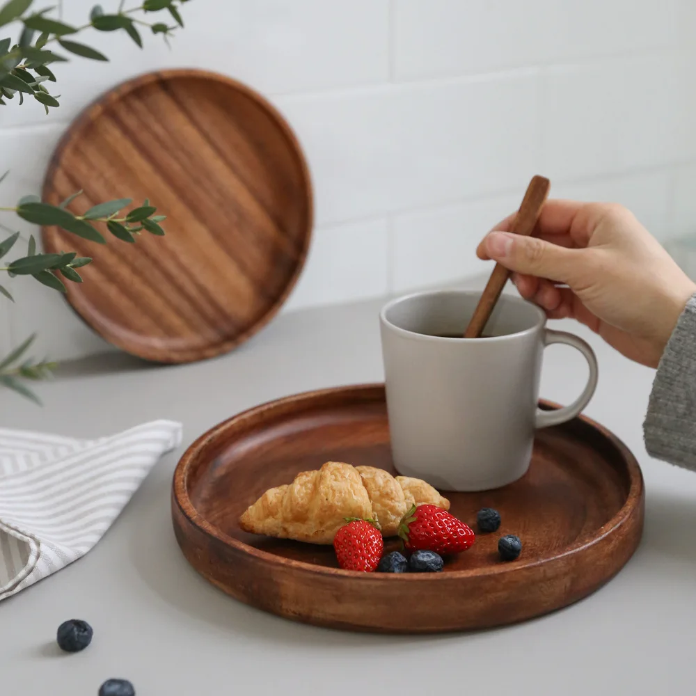 

Walnut tray fruit plate solid wood round household water cup tea cup tray Japanese wooden plate tableware