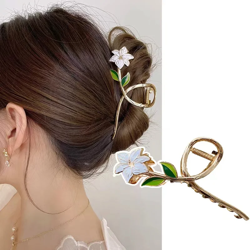 

Elegant Hair Claw Bluebell Flower Hair Clip Hair Accessories Frog Buckle Hairpin Claws Clip Ornament Women Girls New Style
