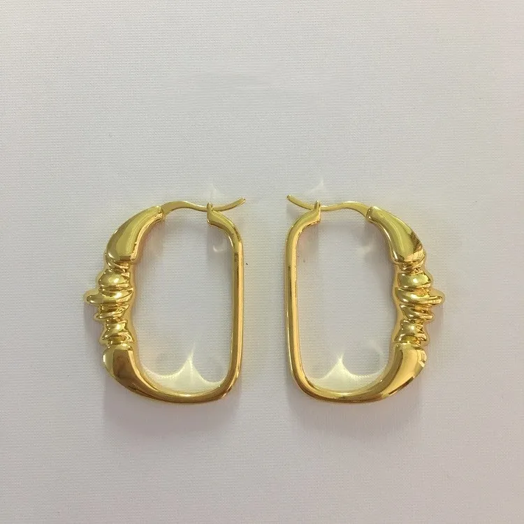 

European and American simple irregular high-end brass oval earrings