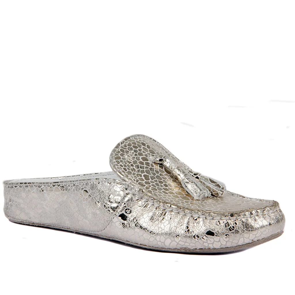 

Sail-Lakers Genuine Leather Home and Dowry Slipper
