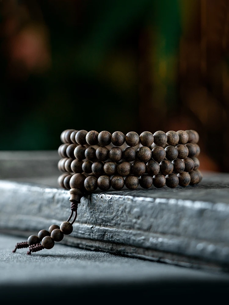 Shenshui iron knot Vietnam Nha Trang Huang Qi Nan agarwood bracelet high-end Qinan bracelet 108 wooden rosary fidelity