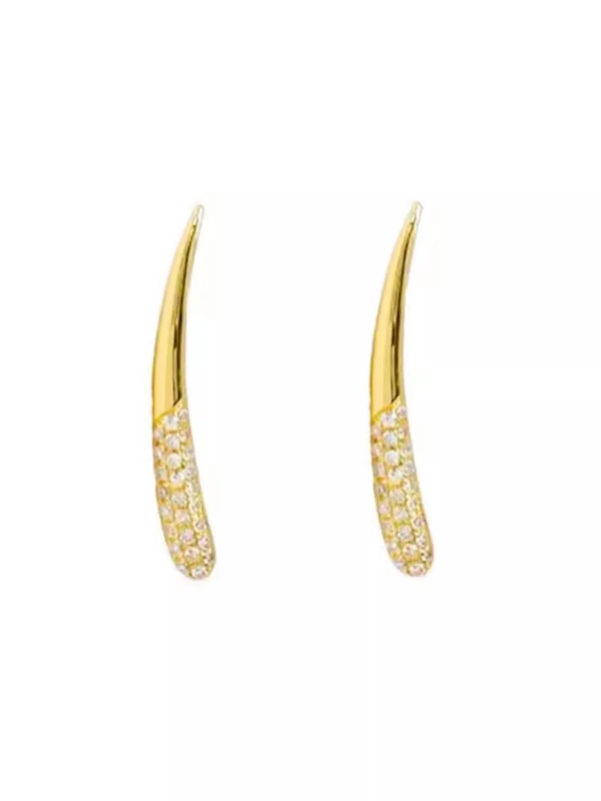 Женские серьги цвета слоновой кости с микро-инкрустацией по специальной цене