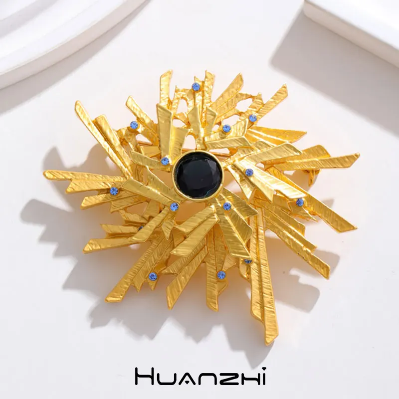 Металлическая брошь HUANZHI 2024 в виде фейерверка с геометрическим неровным узором