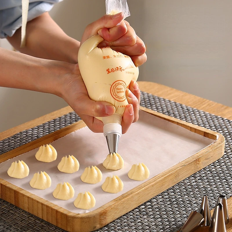 

Rose Flower Cake Decorating Icing Tips Cupcake Nozzles 1M+2D+2F Baking Decorations Russian Cream Cookie Tip