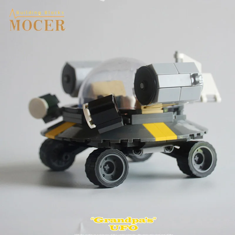 

MOCER Ideas Movie Anime Figures Ricked Grandpa Mortyed UFO MOC Technical Spaceship Set Building Blocks Toys For Children Gift