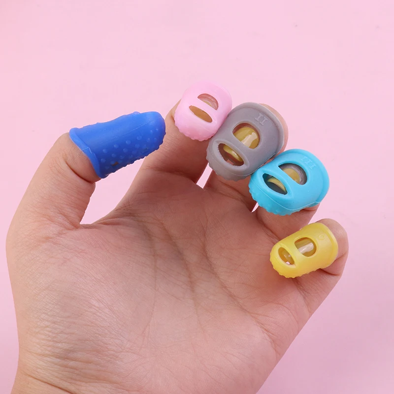 10Pcs Guitar Fingertip Protectors 5 Sizes Silicone Finger Guards Covers Caps Random Color