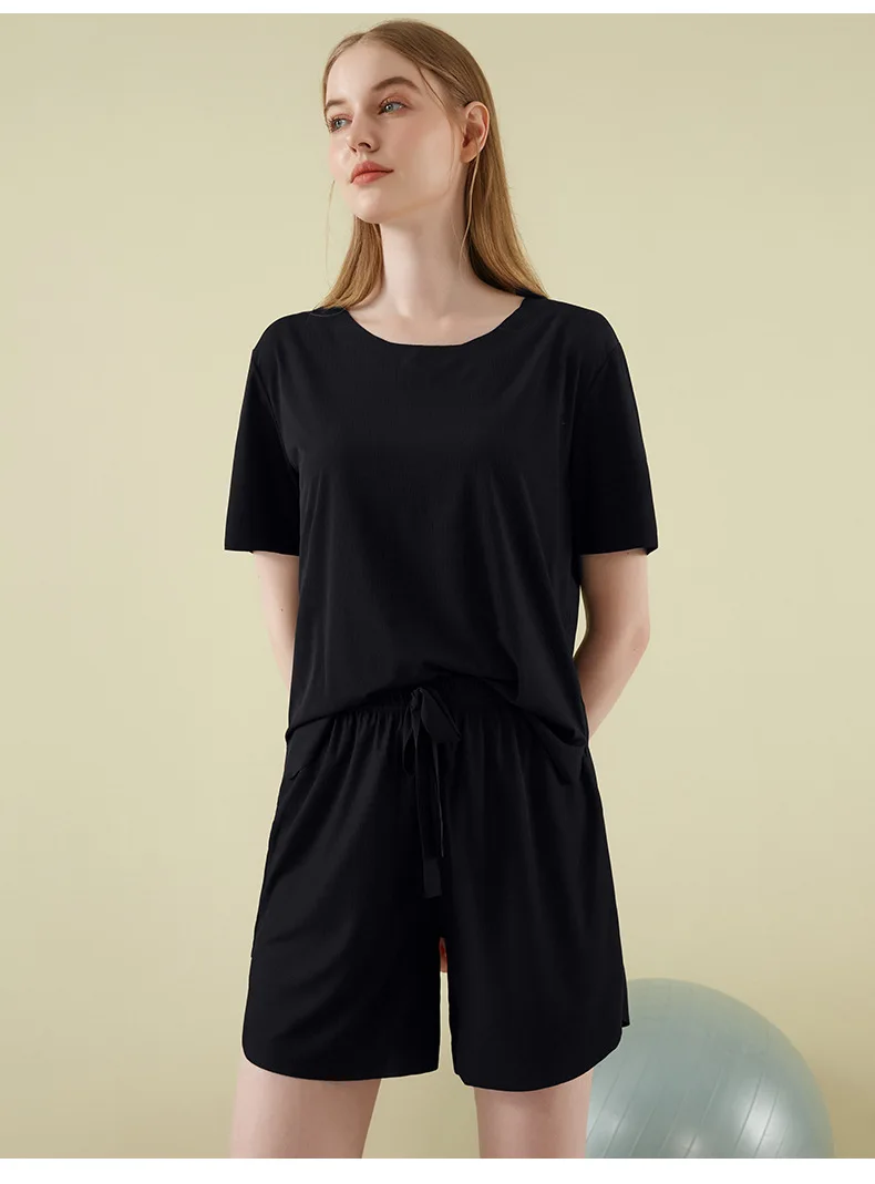 Women's Pajamas Two Piece Set Short Sleeve Shirt Top Lace-up Cropped Pants Outer Wear Loungewear Comfortable Women Pijamas Sets