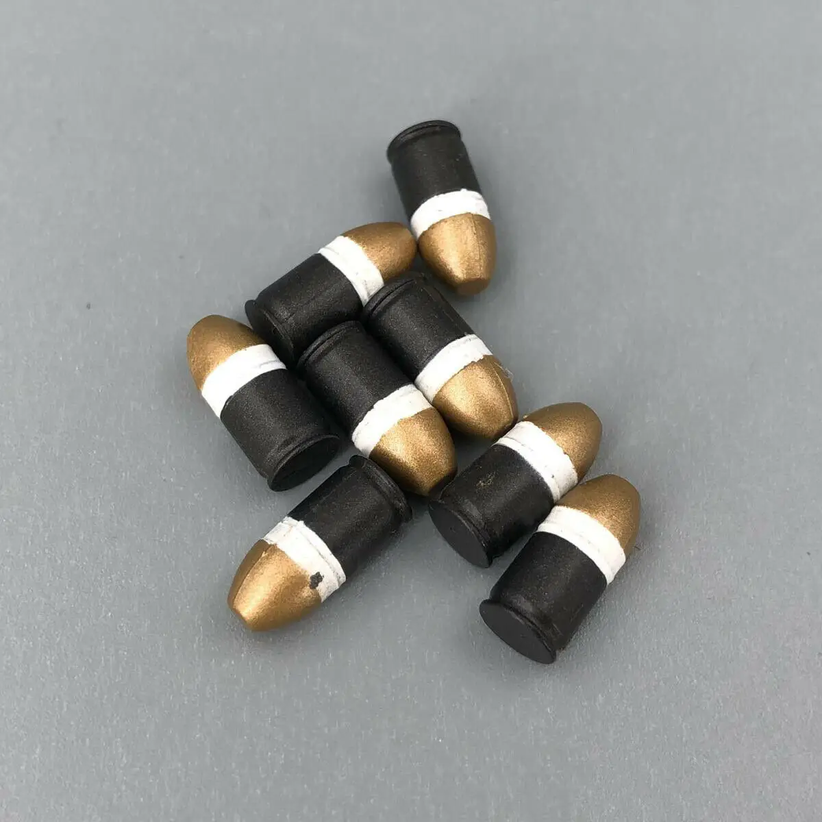 

8PC 1/6 Scale Modern U.S. Army DIY Scene Plastic Grenades Model for 12" Doll