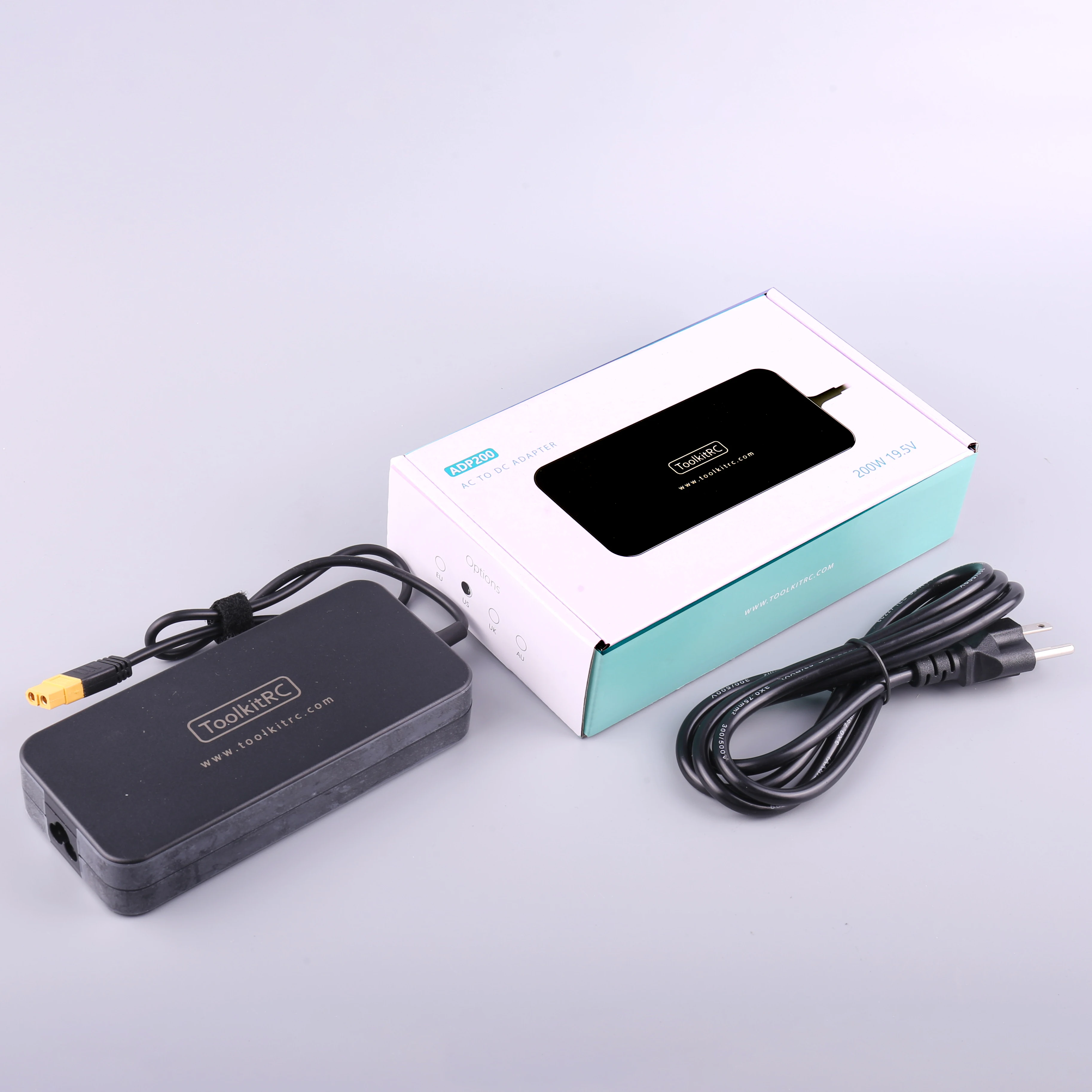 Фото Зарядное устройство ToolKitRC ADP200 200W 4A, блок питания DC19.5V 10.3A с выходным адаптером XT60 для зарядных устройств RC ISDT GTPower HotRC SkyRC №1